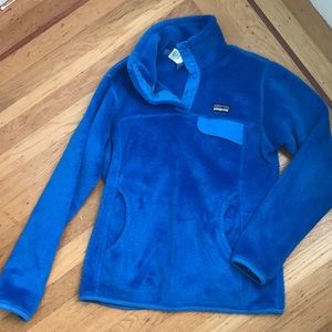 Blue Patagonia pullover jacket